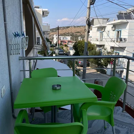 Hida House Apartament *