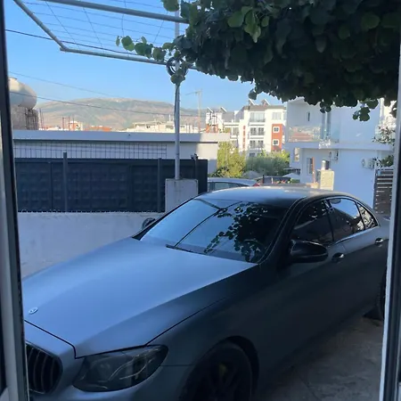 Apartament Hida House